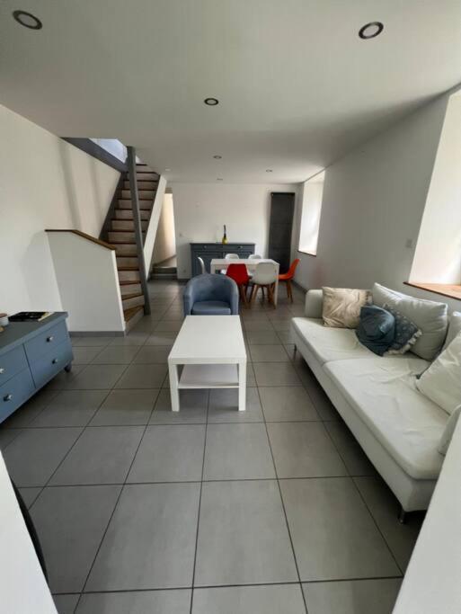 Maison Avec Jardin De 700M2 Charleville-Mézières Exterior foto